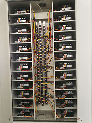 瓦楞機(jī)，輥筒電磁加熱